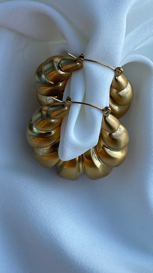 Yenny Chunky Gold Earrings