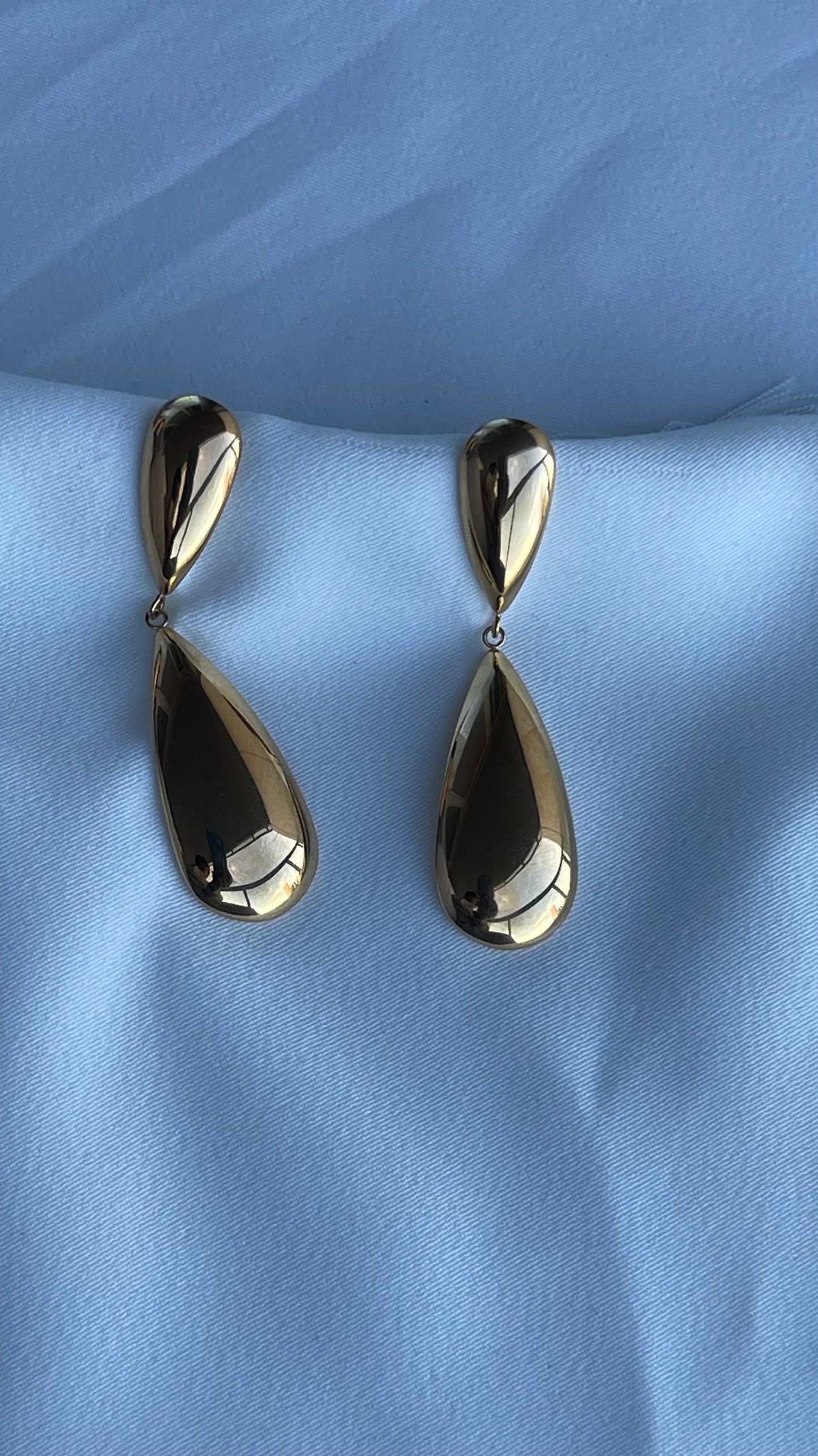 Desirée Earrings